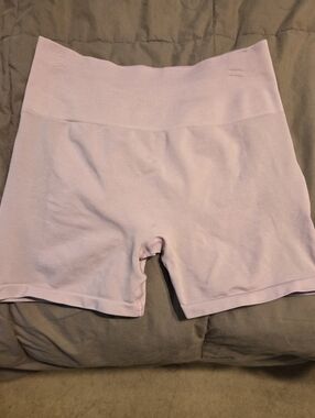 High-Waist Seamless Bike Shorts - Soft Lavender